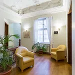 Schloss 4*