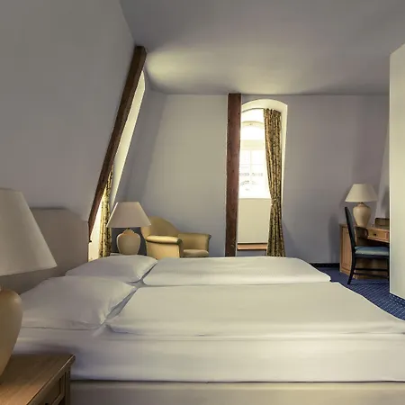 Sunday Schloss Glewe Hotel