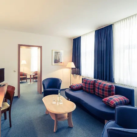 Schloss 4* Neustadt-Glewe