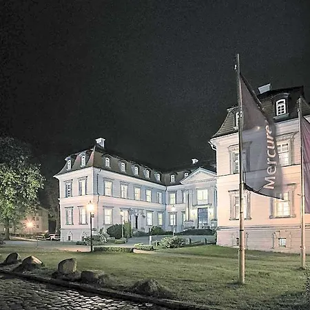 Sunday Schloss Glewe