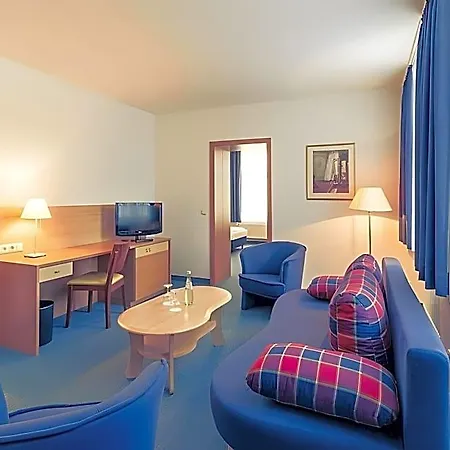 Sunday Schloss Glewe Hotel 4*