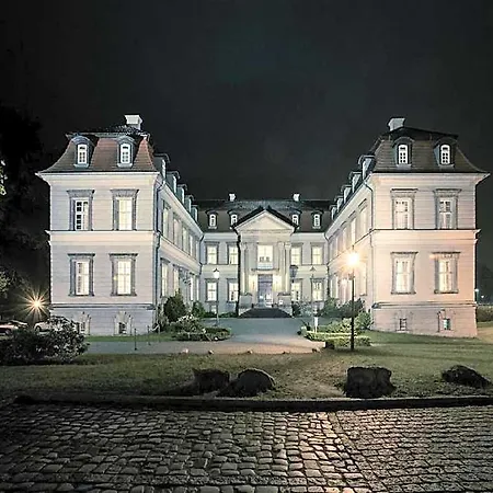 Otel Sunday Schloss Glewe