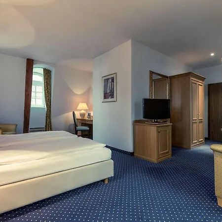 Schloss Szálloda Neustadt-Glewe