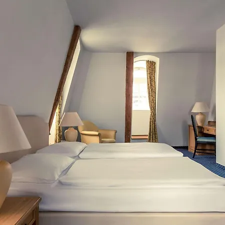 Sunday Schloss Glewe Hotel 4*