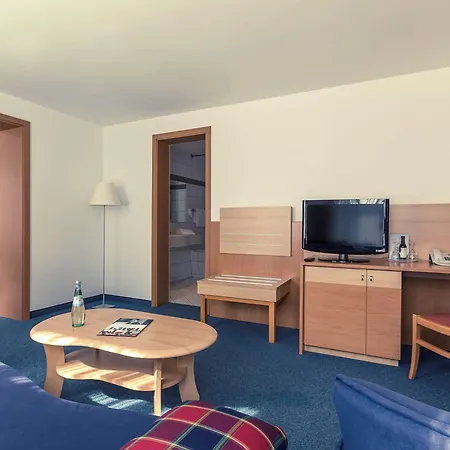 Sunday Schloss Glewe 4*