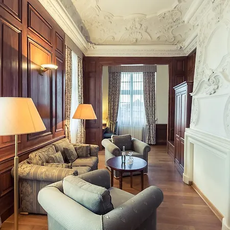 Hotell Schloss 4*