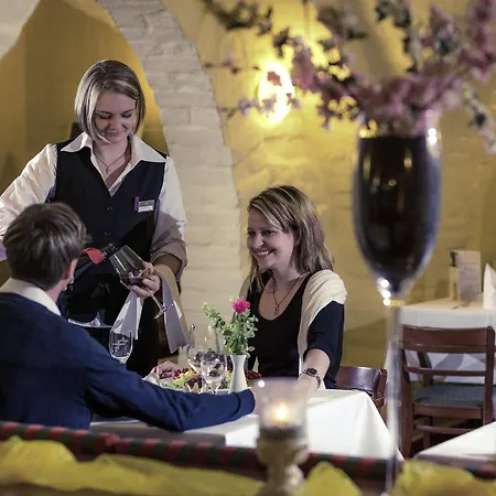 Hotell Schloss 4*