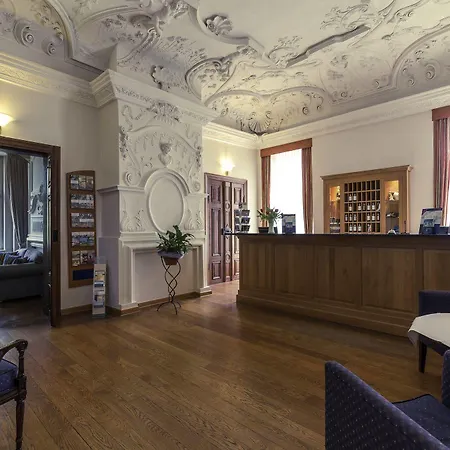 Schloss 4* Neustadt-Glewe
