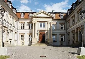 Schloss 4* Neustadt-Glewe